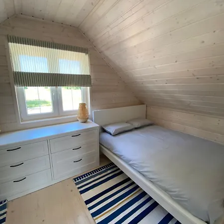 Destino Wakacyjne Domki-dwa Podgrzewane Baseny-drink Bar * Мельно