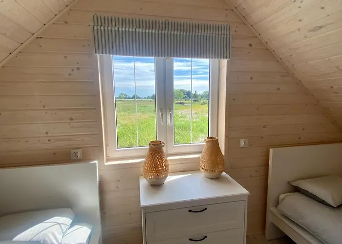 Vakantiehuis Destino Wakacyjne Domki-dwa Podgrzewane Baseny-drink Bar Mielno (Koszalin)