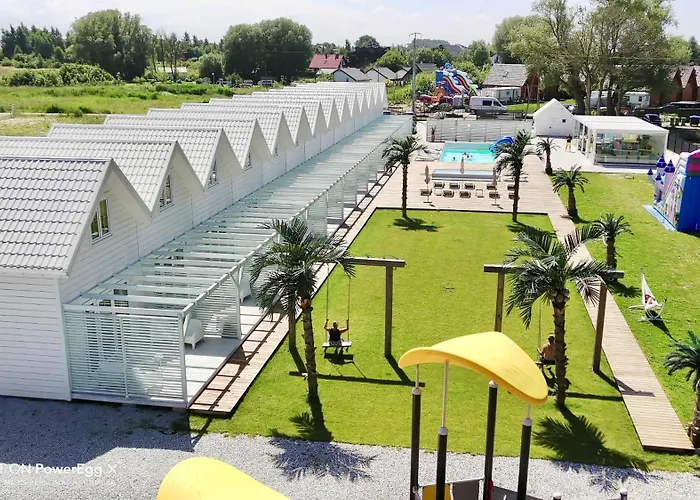 Destino Wakacyjne Domki-dwa Podgrzewane Baseny-drink Bar *