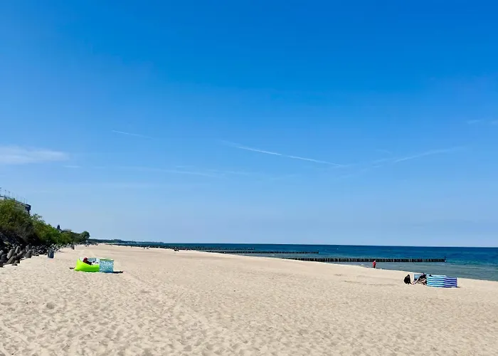 Vakantiehuis Destino Wakacyjne Domki-dwa Podgrzewane Baseny-drink Bar Mielno (Koszalin)